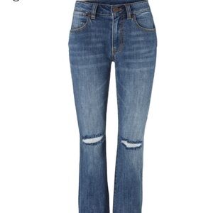 Cabi Cropped High Straight Jeans